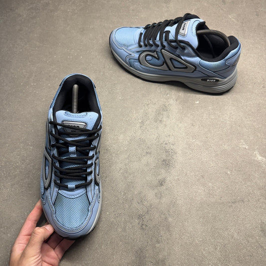 DIOR B30 MENS BLUE EU 41.5 (FIT A UK 7.5)