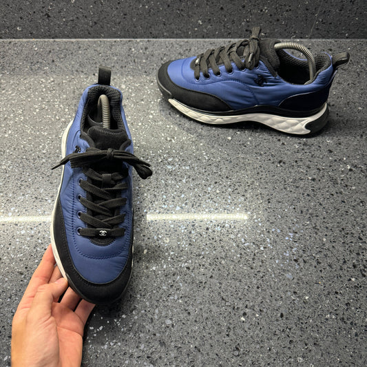 C RUNNER BLUE EU 40 (FIT A UK 7)