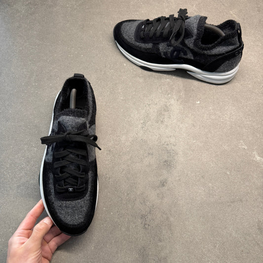 C RUNNER BLACK EU 41.5 (FIT A UK 8)