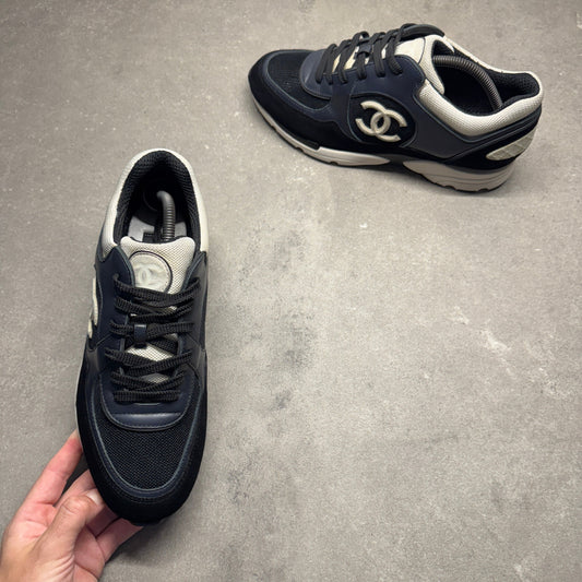 C RUNNER BLACK EU 42 (FIT A UK 8 / 8.5)