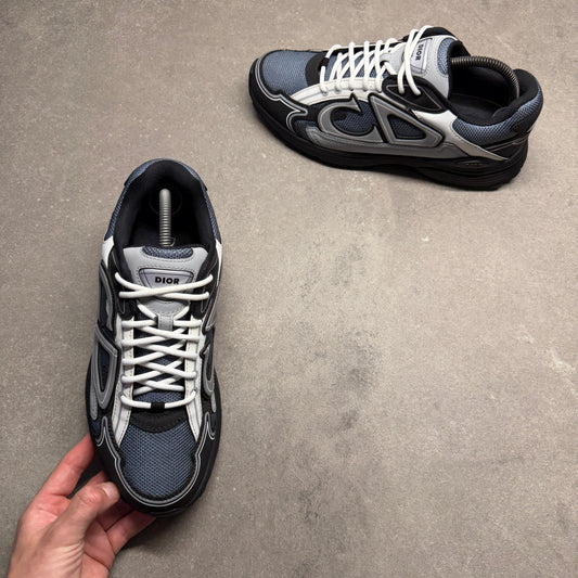 DIOR B30 MENS BLUE EU 41 (FIT A UK 7)