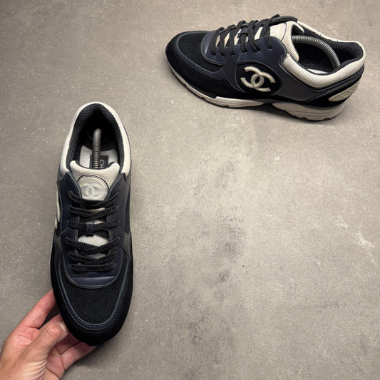 C RUNNER BLACK EU 42 (FIT A UK 8 / 8.5)