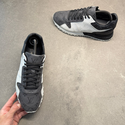 LOUIS VUITTON MENS RUN AWAY GREY EU 41 (FIT A UK 8)