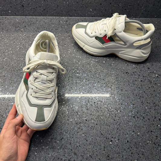 GUCCI MENS RHYTON WHITE EU 41 (FIT A UK 8)