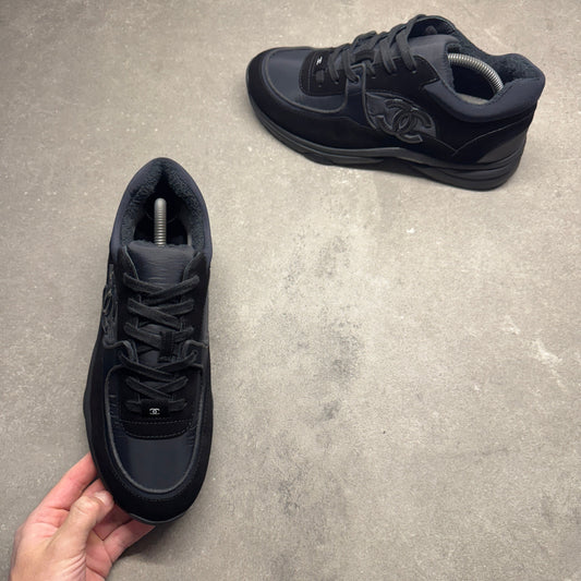 C RUNNER BLACK EU 42 (FIT A UK 8 / 8.5)