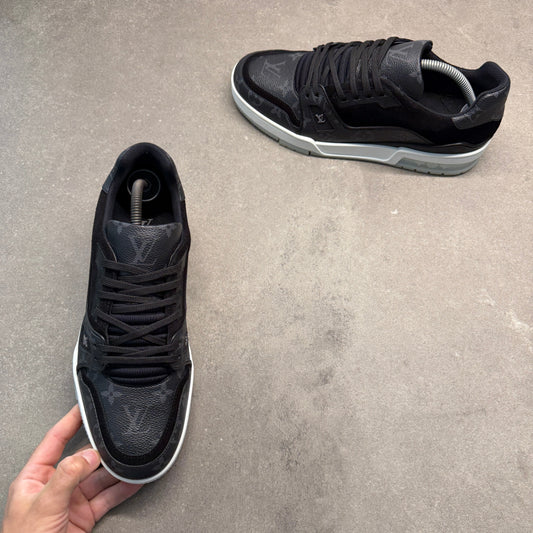 LOUIS VUITTON LV TRAINERS BLACK EU 41.5 (FIT A UK 8.5)