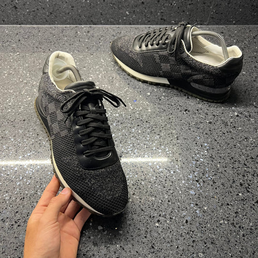 LOUIS VUITTON MENS RUN AWAY EU 41 (FIT A UK 8)